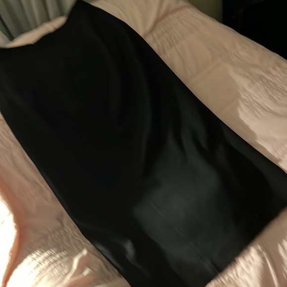 Casual Corner NWOT 100% wool fully lined skirt - Picture 3 of 4